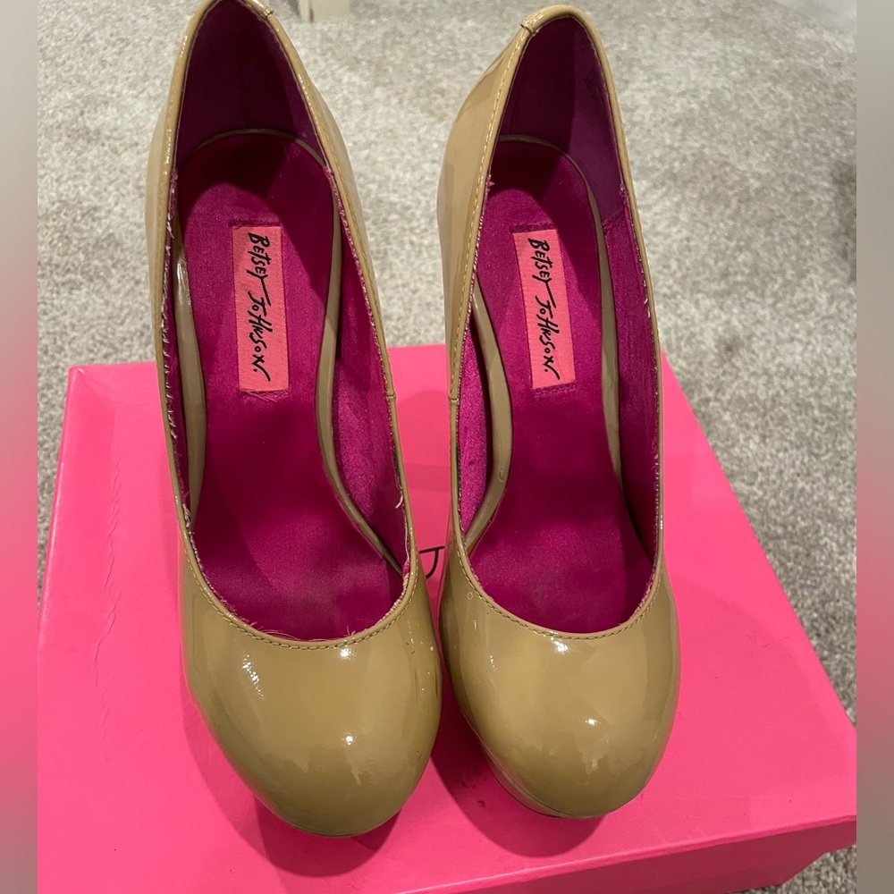 Betsy Johnson Pumps Stilettos